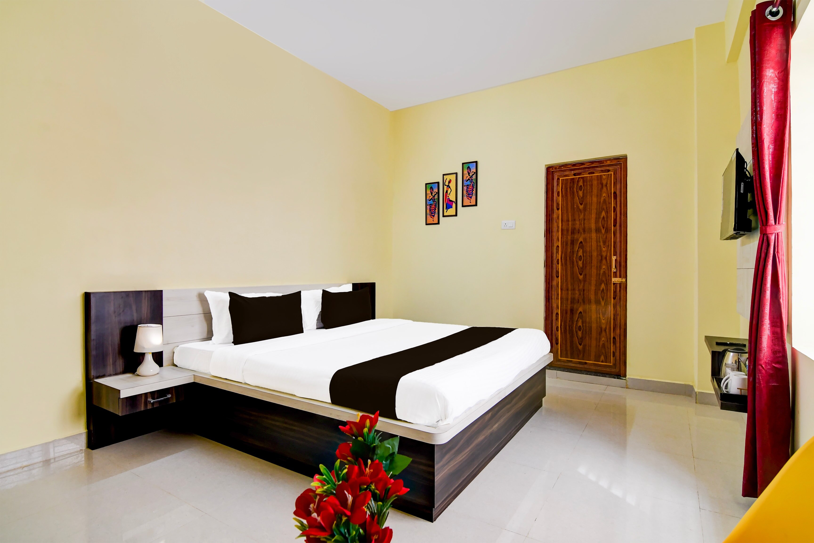 Hotel O DUTTA RESIDENCY PREMIUM - Tap to explore photos