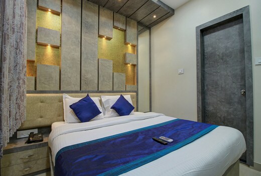 Oyo 15442 Mahalakshmi Suites Coimbatore Use Code Oyopaynow To