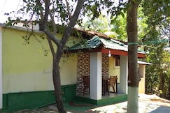 Om Ganapathi Stay Home, Honavar