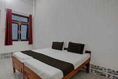 Hotel O by OYO Om Shiv Sai Hotel & Restaurant, Budaun