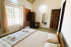 MANJREN HOUSE - Entire Property(Homestay), Coorg