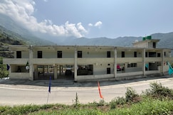 The Jade Inn, Gopeshwar