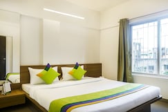 Treebo Luxe Suite, Shivaji Nagar, Pune