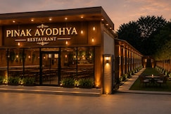 Pinak Ayodhya, Ayodhya