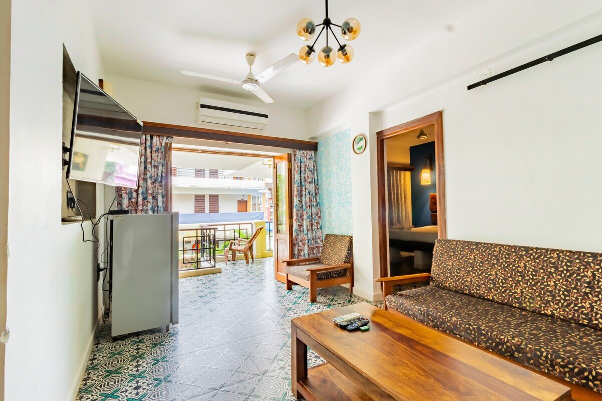 Woodstone Hobbit Home - Five Bed Condo - Tap to explore photos