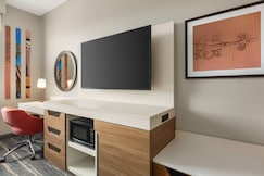 Hampton Inn & Suites San Mateo-San Francisco Airport, San Mateo