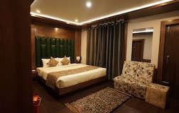 Deluxe Rooms