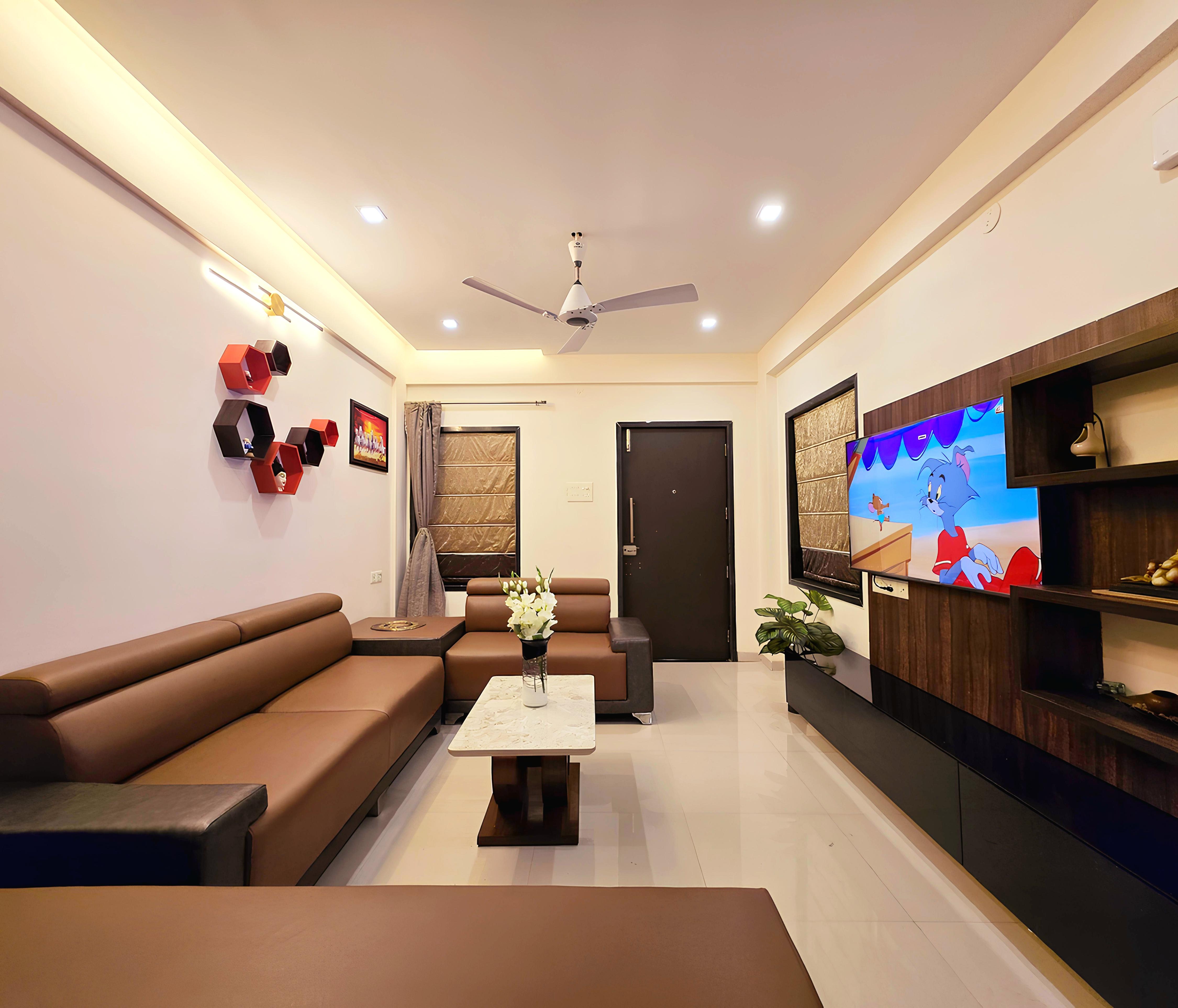 Evanaa 3 BHK Villa with big Private Pool by Estella Stays - Tap to explore photos