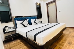 HOTEL RED STONE INN, Delhi