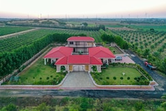 StayVista at Desert Palms with Orchards, Jamnagar