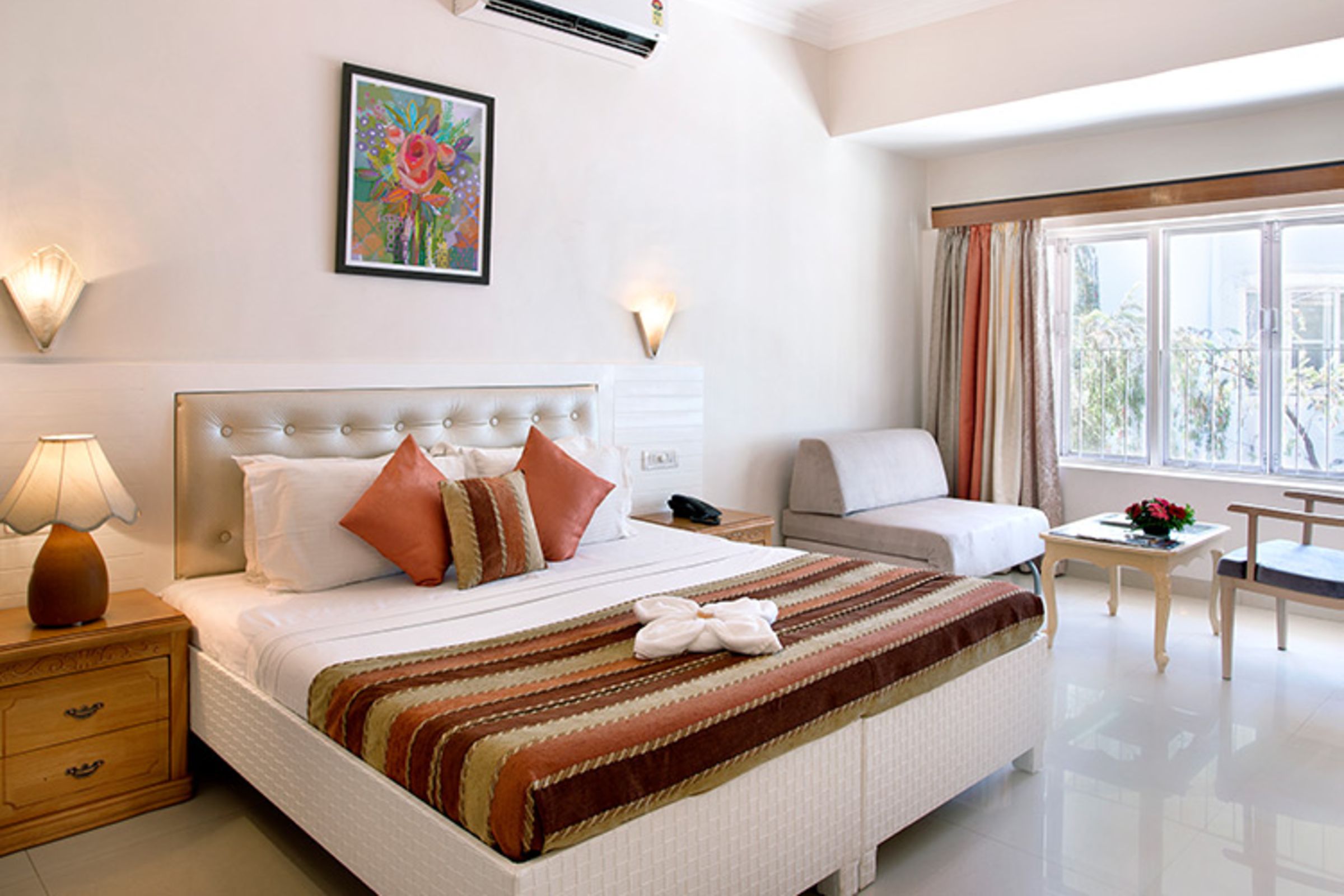 Deluxe Room 1