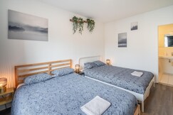 Non smoking 1-bedroom apartment, Tholen