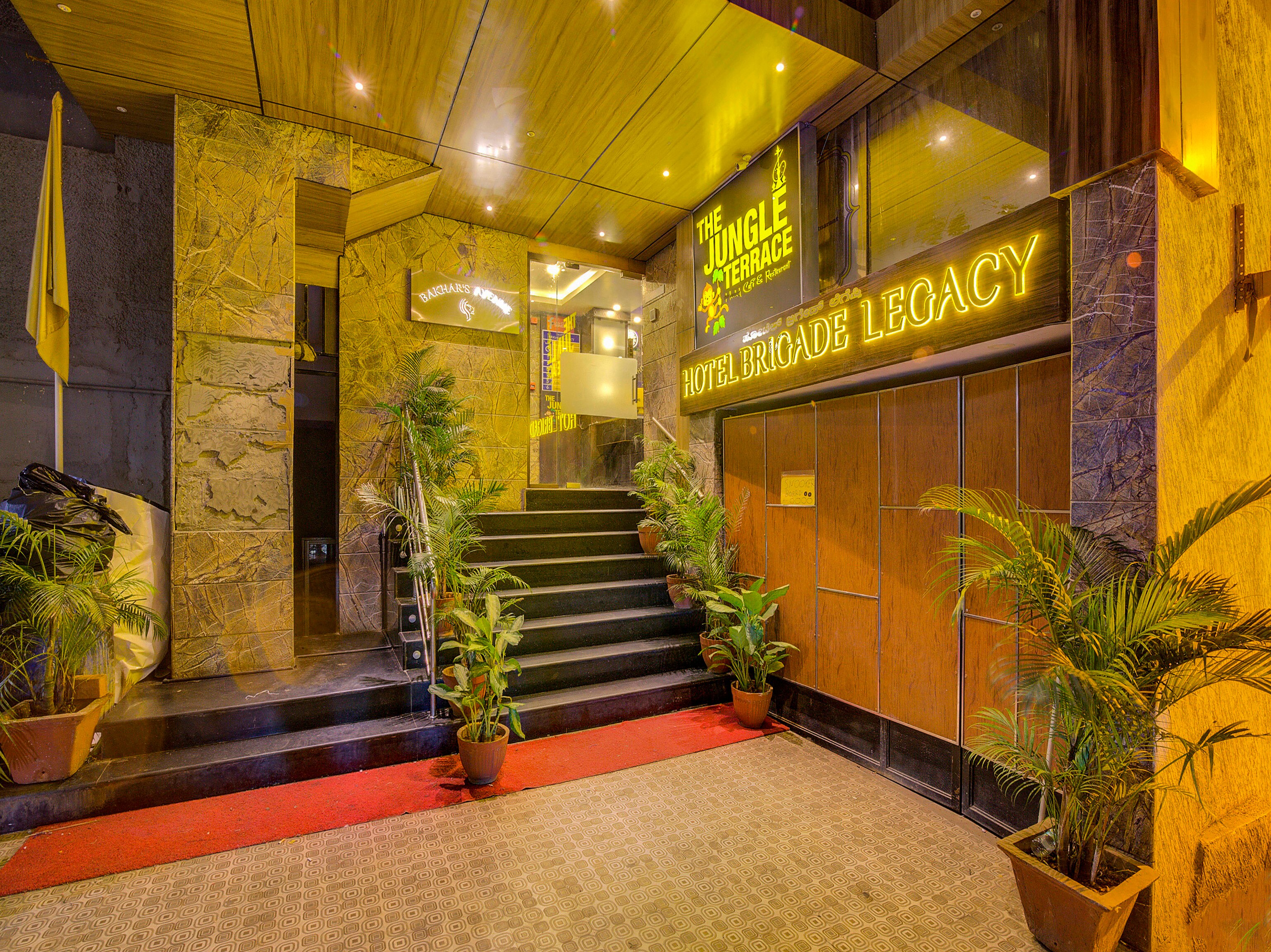 Collection O 30045 Hotel Legacy Brigade Road, Bangalore ...