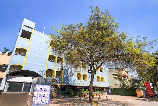 Hotel Gouri Inn