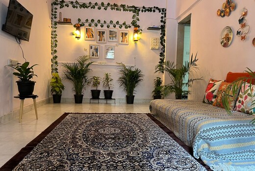 A cozy   peaceful entire 1bhk house near the beach