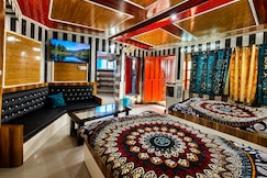 Jaan Hotel and Restaurant, Anantnag