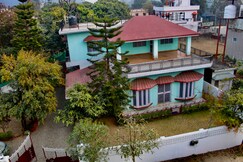 Serene Mansion - a perfectly located premium homestay, Dehradun