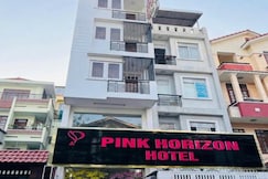 Pink Horizon Saigon Airport Hotel, Ben Luc