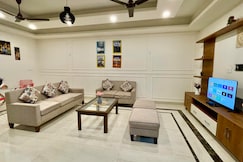 Luxury 2 BHK with Mountain view, Rishikesh