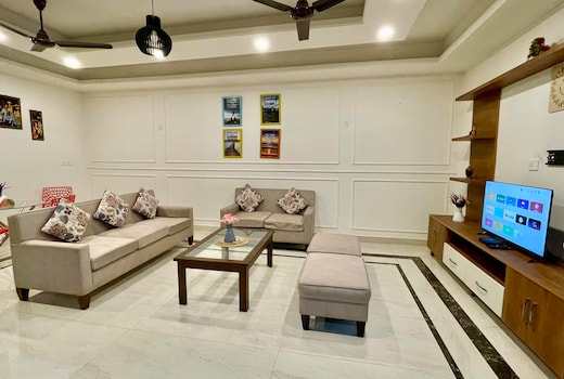 Luxury 2 BHK with Mountain view