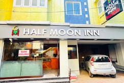 Half Moon Inn, Chennai