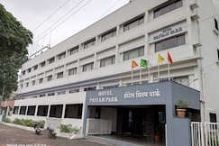 Pritam Park Hotel, Jalgaon