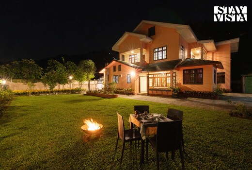 StayVista at Cloudsong @ Thangsing Farmhouse