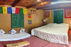 Earthennn Pods, Manali