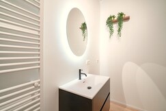Stylish Duplex for 6 in Antwerp, Antwerp