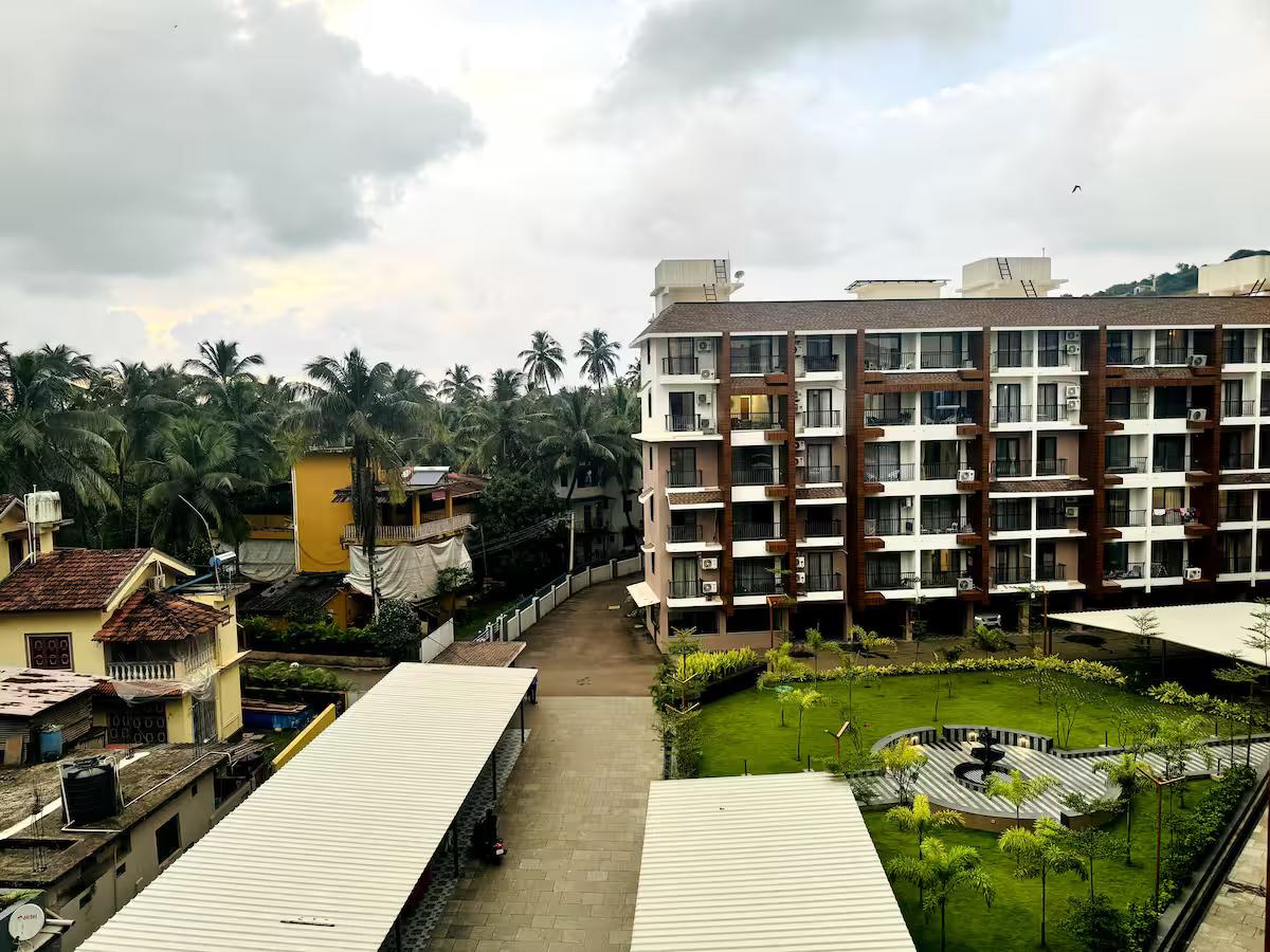 Voyage by CasaFlip Luxury 1BHK in Candolim - Tap to explore photos