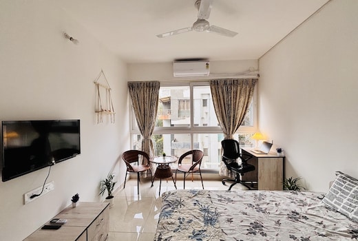 White Castle Retreat From Atelier Series