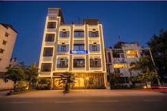 FabHotel Deepak Palace Nr. Assi Ghat, Varanasi