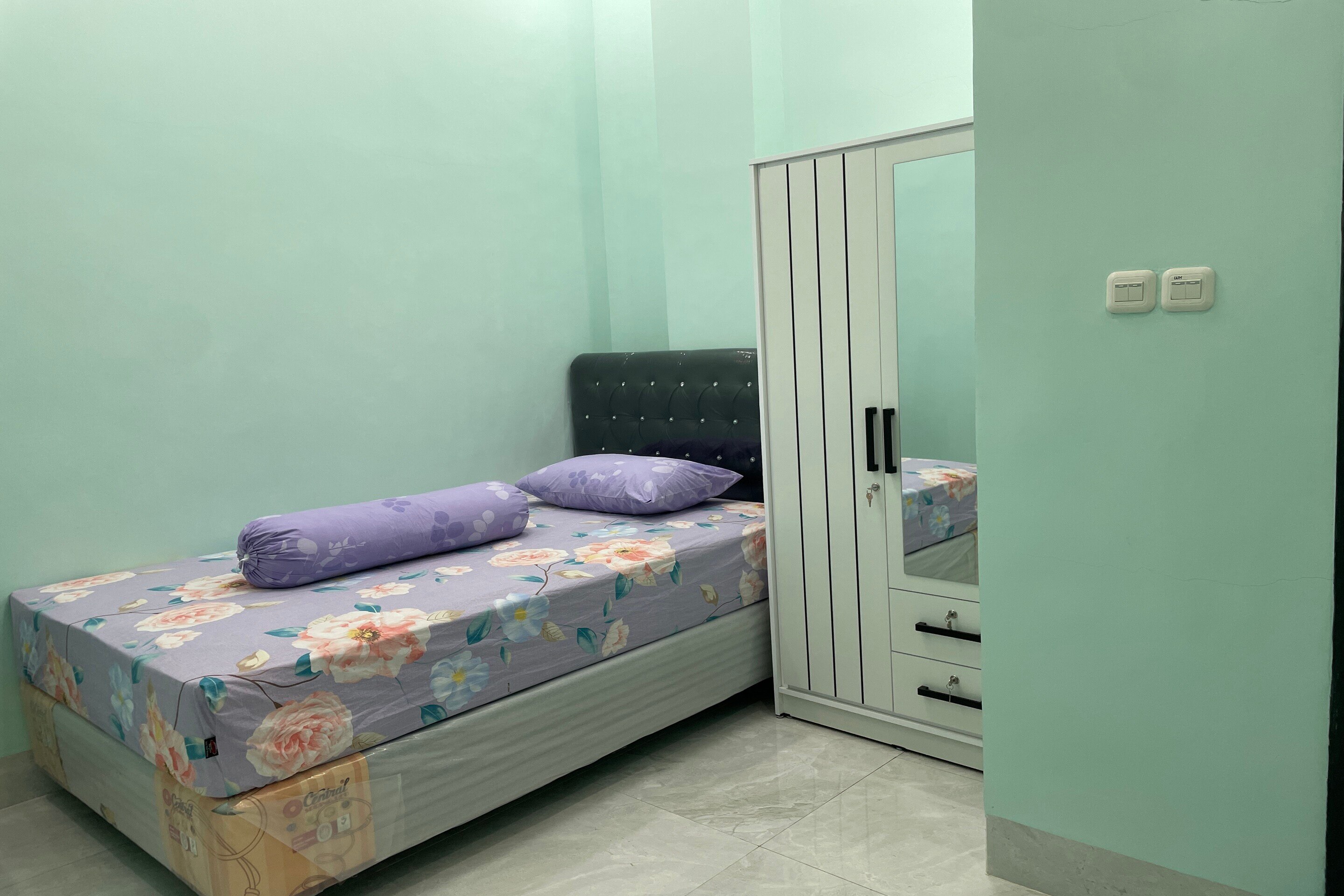 OYO 93664 Homestay Purirano - Tap to explore photos