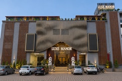 Hotel Luxe Manor Mohali, Kharar