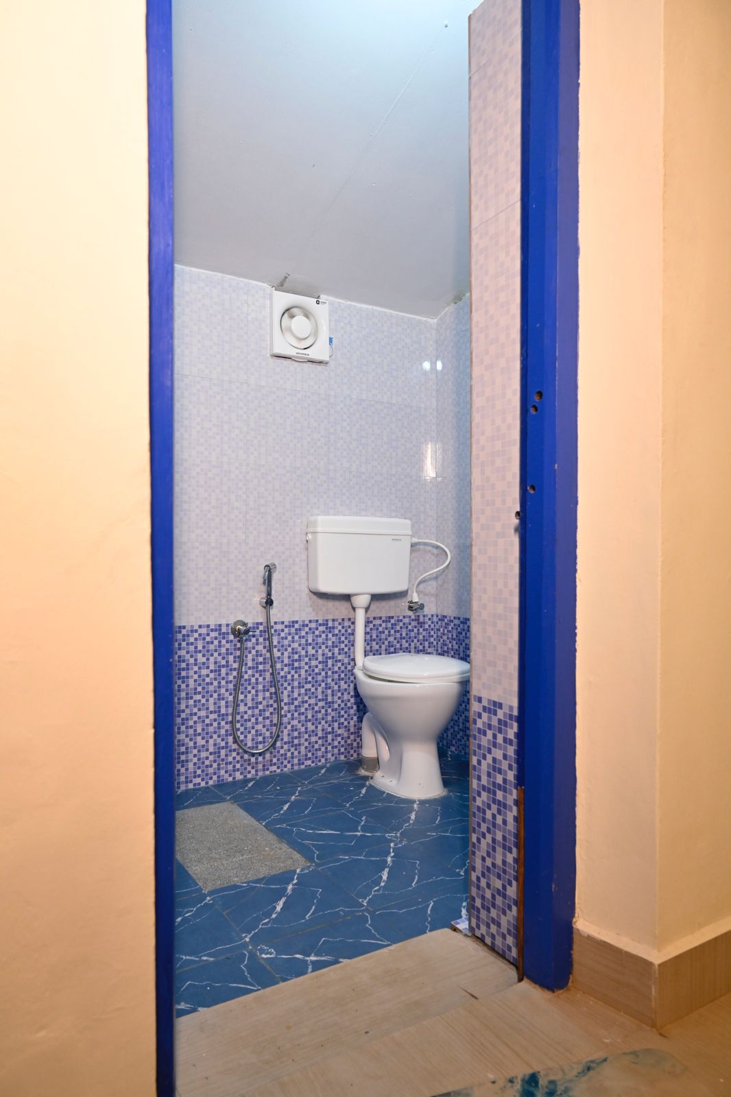 Malpe BeachGuest House - Tap to explore photos