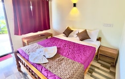 Sunrise Room