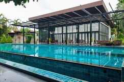 Sunday Sea Two Pool Villa Pattaya, باتايا