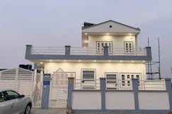 The Juniper Nest, Dankaur