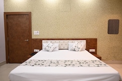 Aditya Guest House, Varanasi