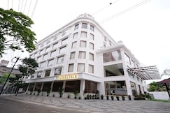 Coral Reef Kochi - A Unit of Coral Isle Hotels