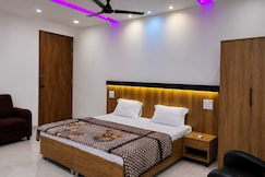 SPOT ON BHAVYA INN, Tanakpur
