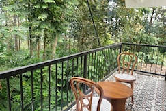 Raindrops Homestay, Munnar