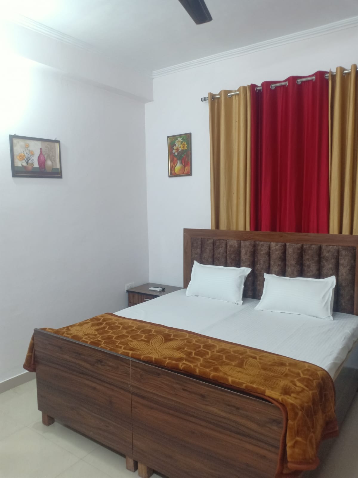 Sonakshi home stay - Tap to explore photos