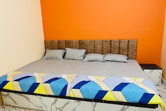 Advik palace, Ujjain