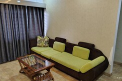 Leela Homestay-Orchid-one BHK luxury appartment, Indore
