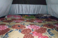 Tk tent river side camping, Mawlynnong