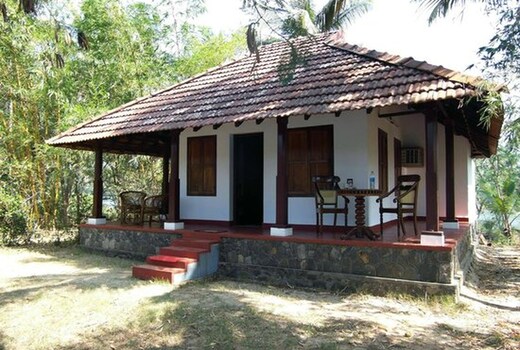 Coconut Island Homestay