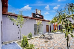 SPOT ON WACHIE RESORT AND RESTAURANT, Prayagraj
