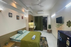 Cosmo Stays, Greater Noida