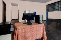 Super Hotel O Blue Petals, Ibrahimpatnam